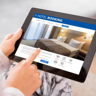 skyup travels hotel booking
